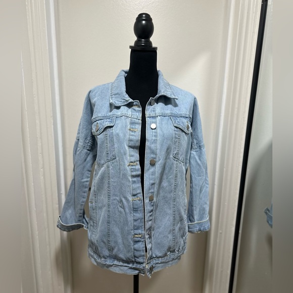 PrettyLittleThing Jean Jacket - Picture 1 of 8
